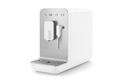 SMEG Retro Basic Kaffee-Vollautomat white